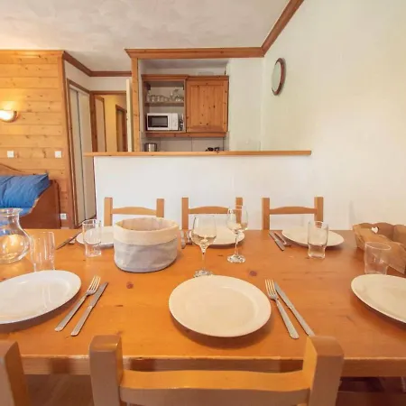 3 Pieces Avec Balcon, Animaux Admis, Parking. 7 Couchages, Hameau De La Foret - Fr-1-291-776 Valmorel